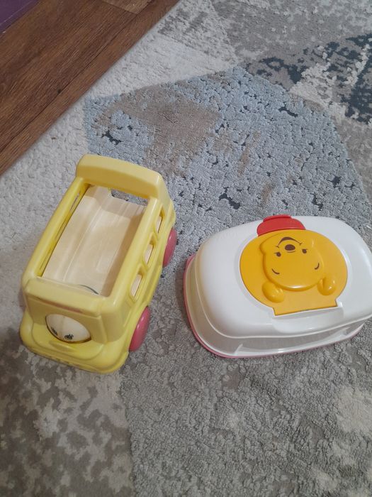 Развивающие игрушки