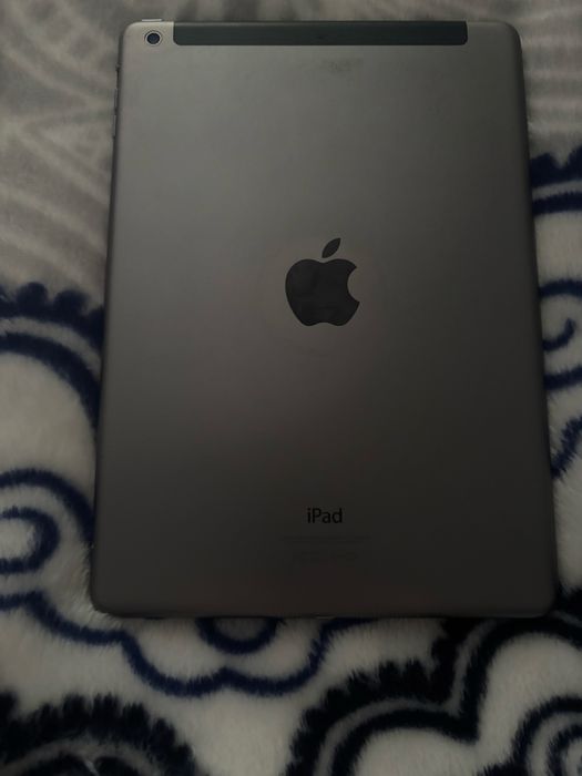 Планшет Ipad Air