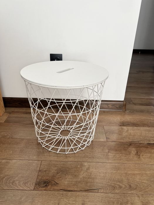 Столик журнальный