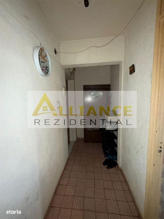 Berceni-Apartament 2 Camere-Semidecomandat