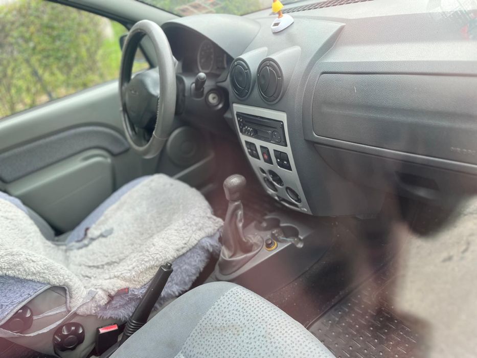 Vand Dacia Logan, albastra