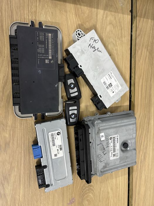 Kit Pornire Ecu Calculator BMW CAS F10 F11 520D 8513250 0281017648