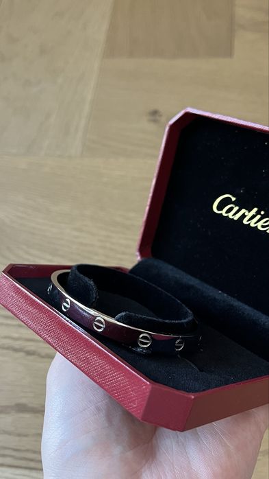 Cartier гривни нови