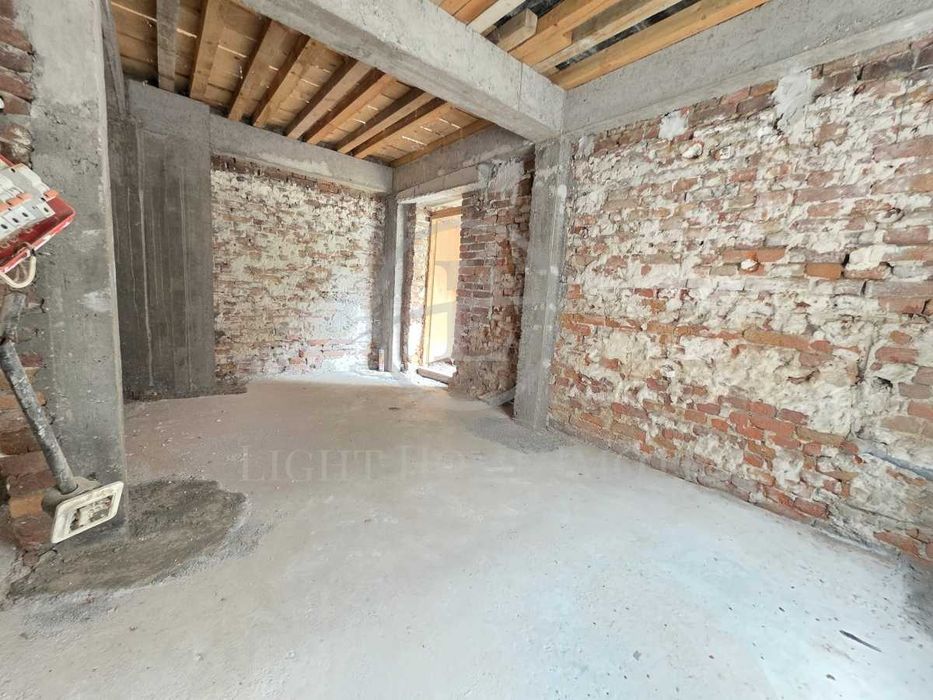 Продава се Къща в Пловдив, Кючук Париж - 111 кв.м за 1577 €/кв.м - Снимка #10