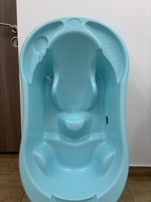 Cădiță ergonomică pentru bebeluși, cu suport anatomic și dop de scurgere – ca nouă