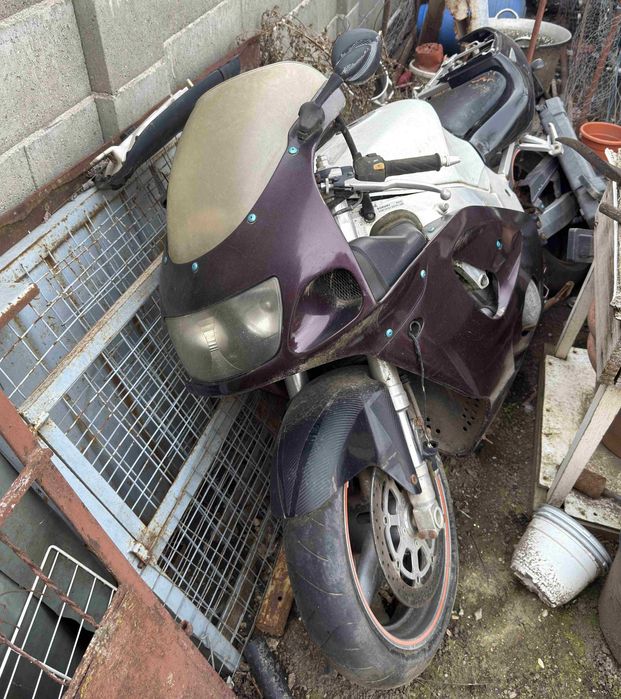 Suzuki GSX-R 600 SRAD - Pentru piese sau proiect