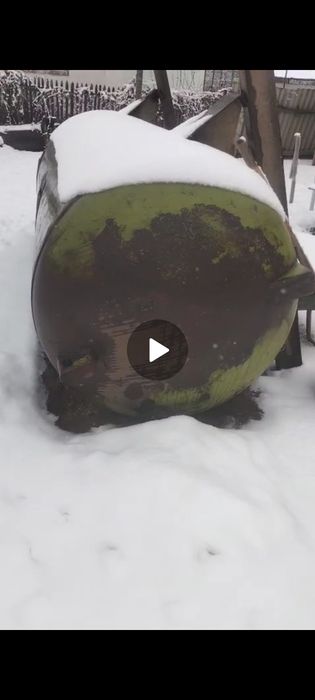 Продам бочку 4куба