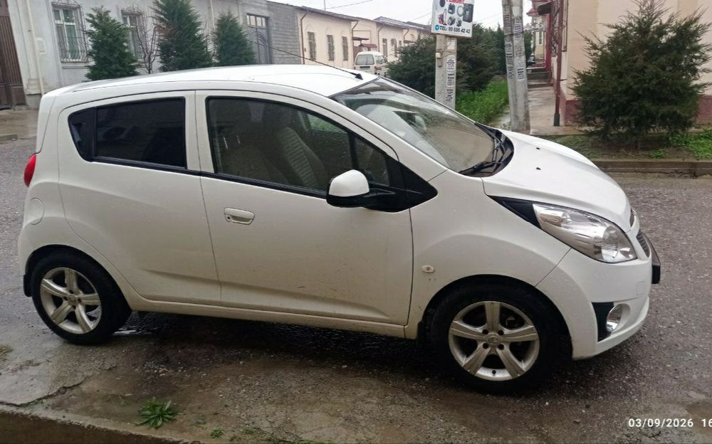 Продается Спарк евро