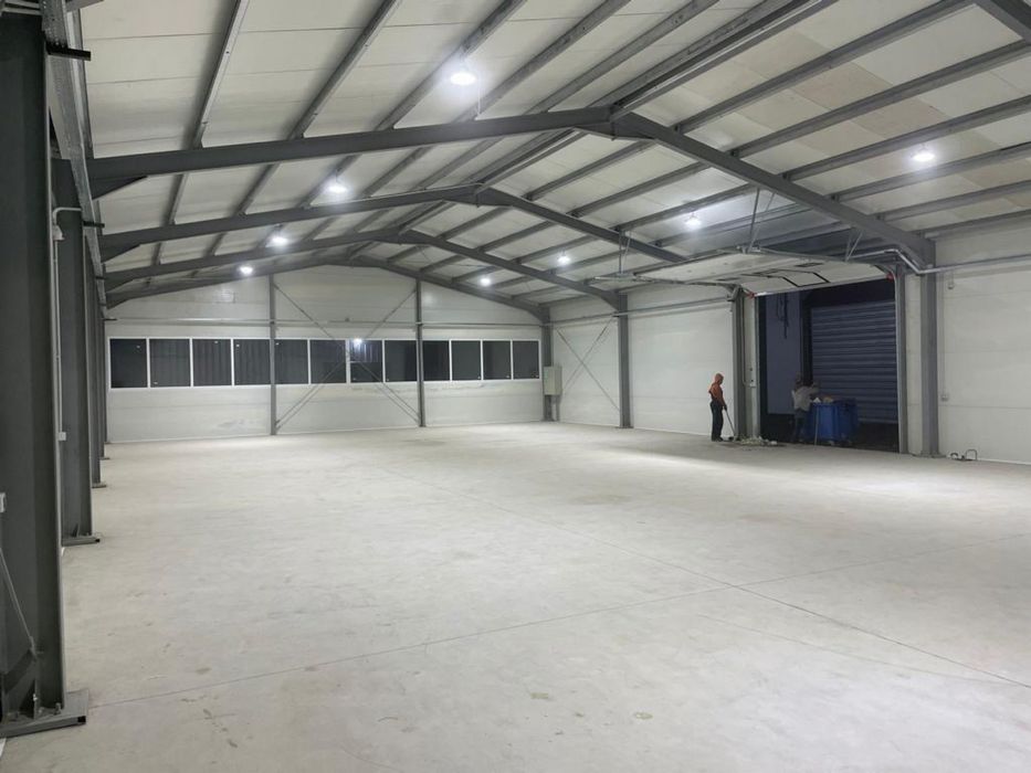 Inchiriez hele birouri