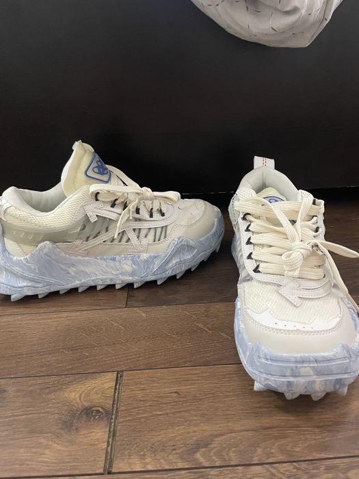 Off white ODSY-1000