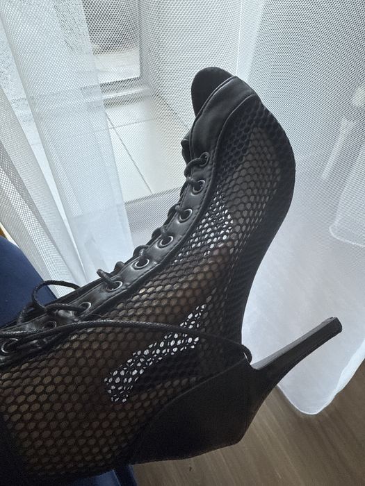 Туфли high heels