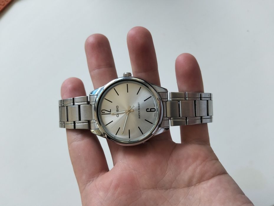 Часы Casio сағаты