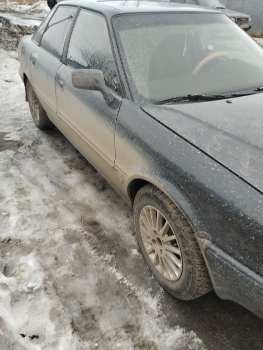 Продам Ауди 80 б4 1992г/в