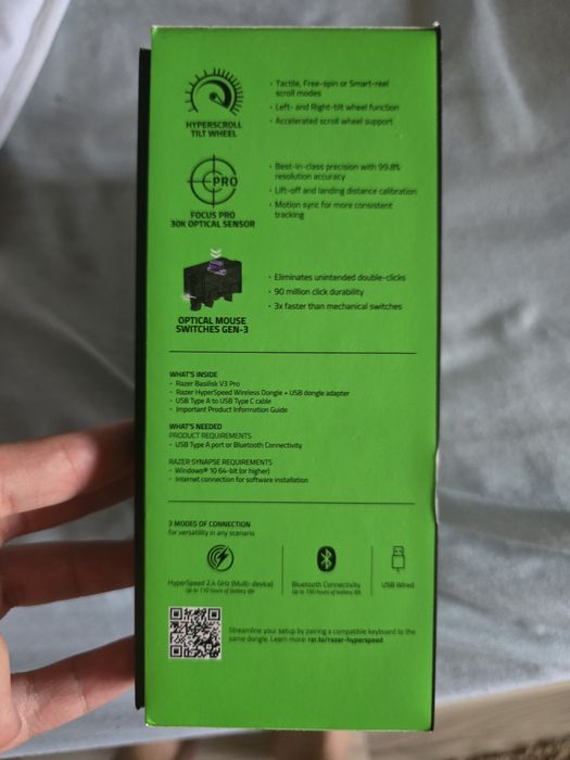 Razer Basilisk V3 Pro White Edition