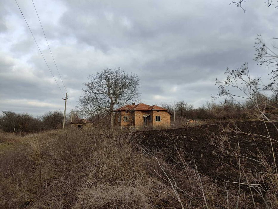 Продава се Къща в с. Краище, Област Добрич - 60 кв.м за 111 €/кв.м - Снимка #3