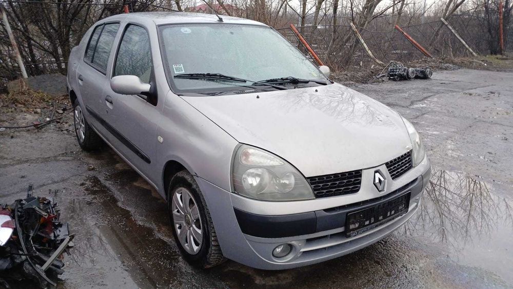 Dezmembrez Renault Clio 1.5 Diesel EURO 3 DIN 2005