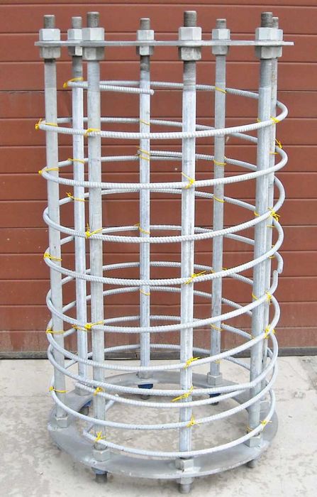 уличен СТЪЛБ за електричество.. Стълбове за осветление.   ПРОИЗВЕЖДАМ