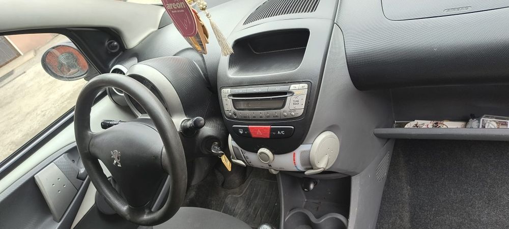 Peugeot 107 ,aygo