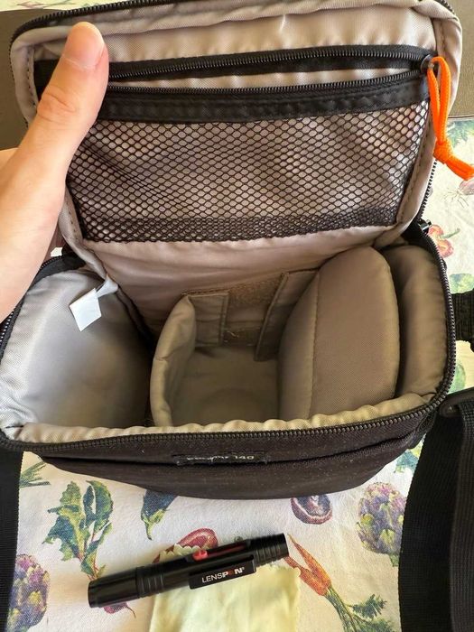 Фотоаппарат Sony nex-7  в очень хорошем состоянии