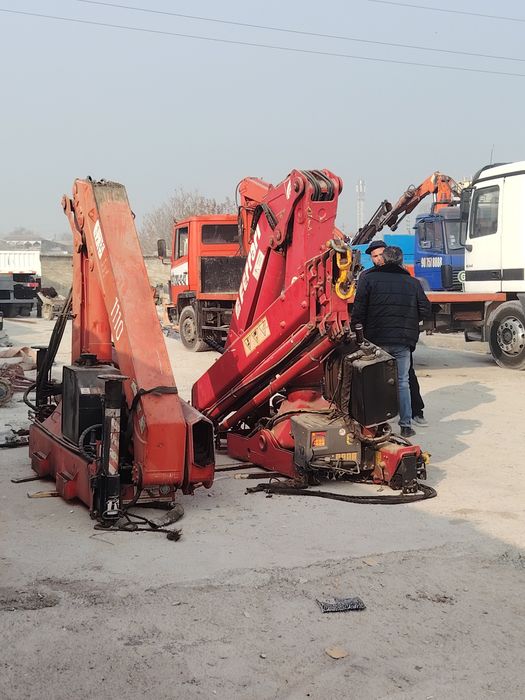 Manipulyator ustanovka Ferrari 4 tonna 300 lik