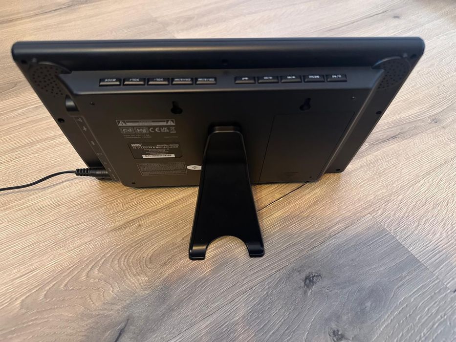 Vând TV AUTO portabil