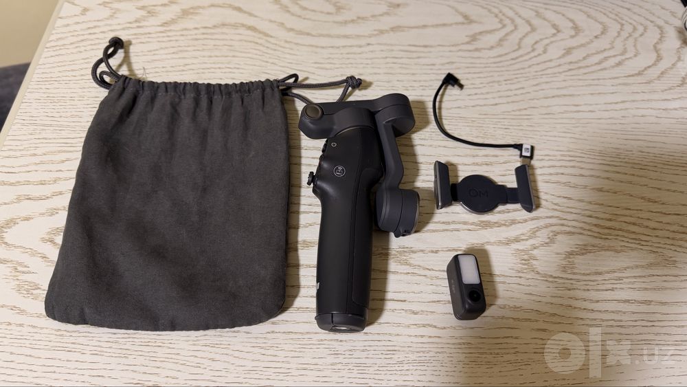 DJI osmo mobile 8