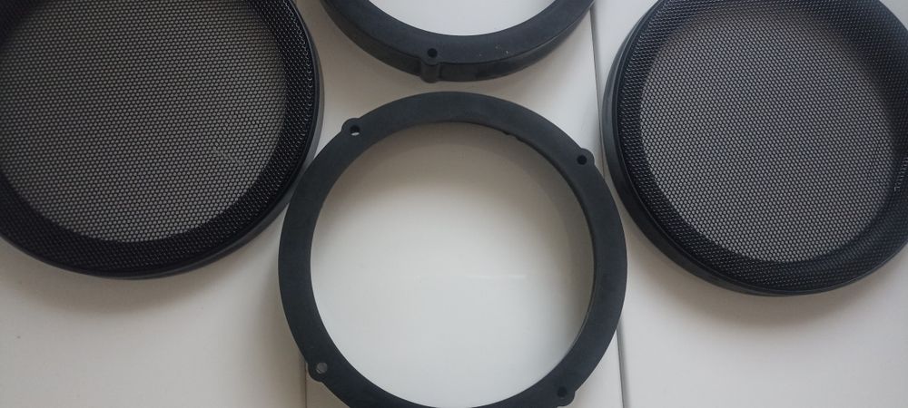 Inele adaptoare pentru difuzoare 16 cm