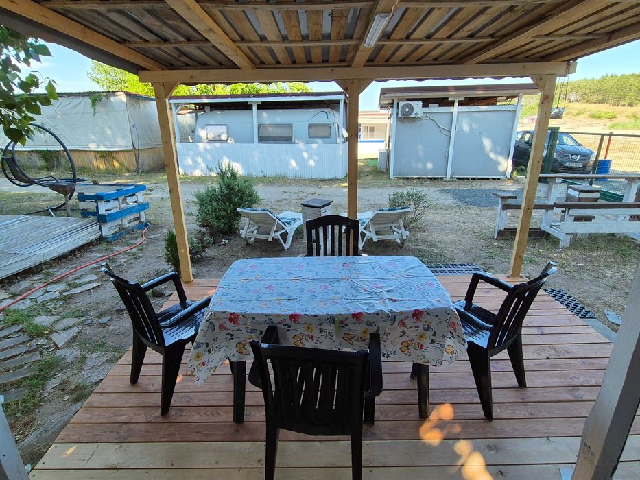 бунгало / каравана 30 метра от плажа , първа линия , Арапя