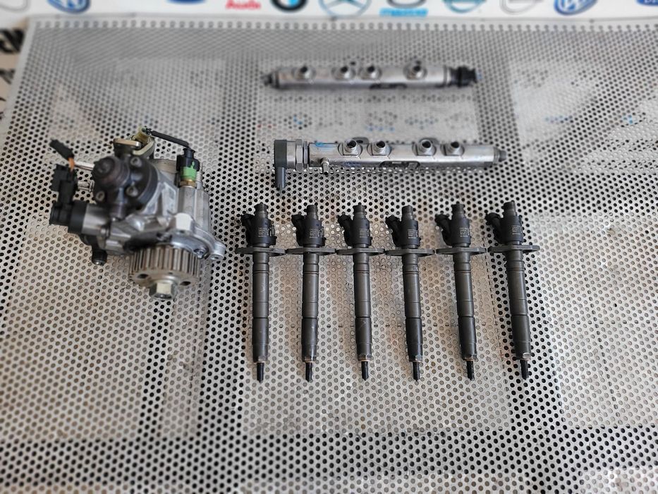 Kit Injectie Injectoare Pompa Rampa Land Rover Range Rover Sport L494 Vogue Discovery 3.0 Diesel SD