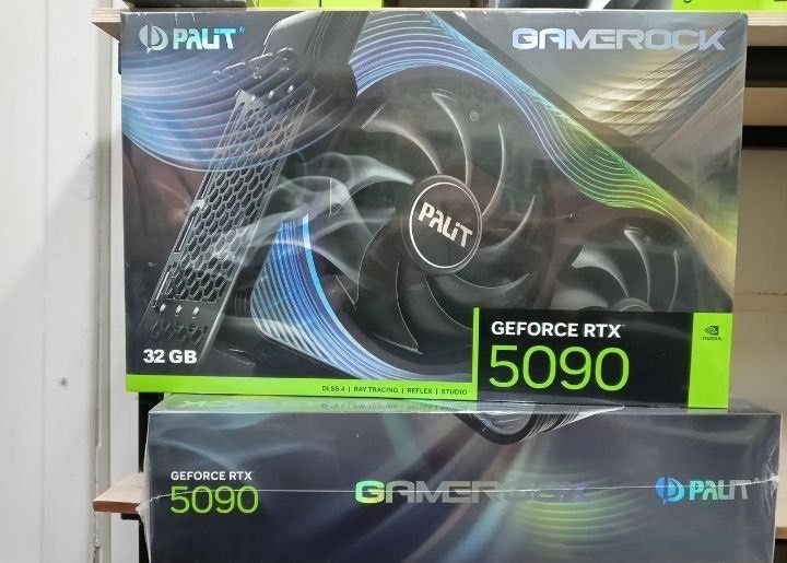 Palit RTX5090 GameRock 32Gb