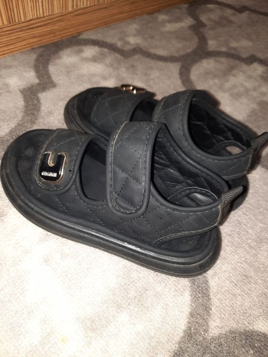 Сандалии на девочку 30 размер