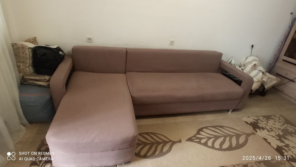 Продам диван. Самовывоз.