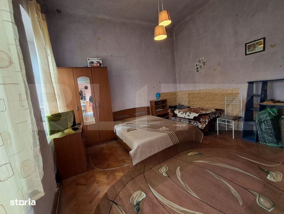 Casa Individuala Etaj si Demisol, zona Reghin