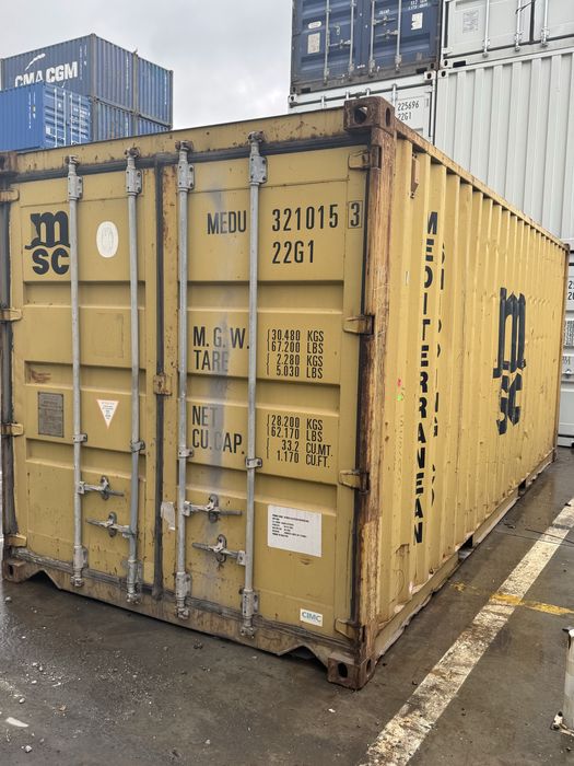 Container maritim depozitare