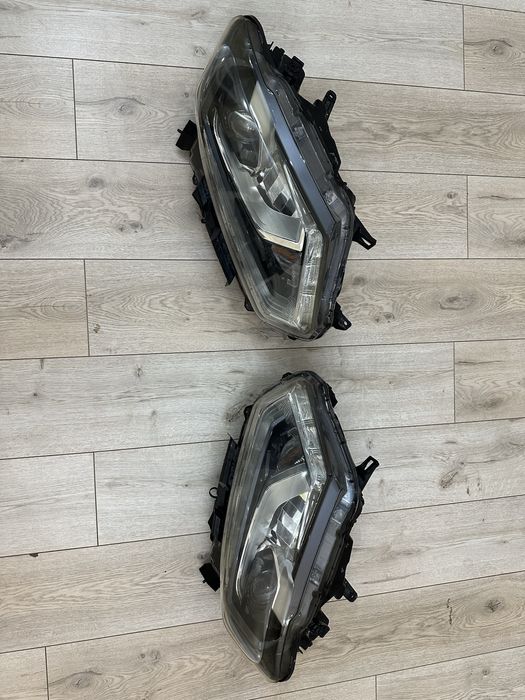 Фары Nissan X-Trail T32