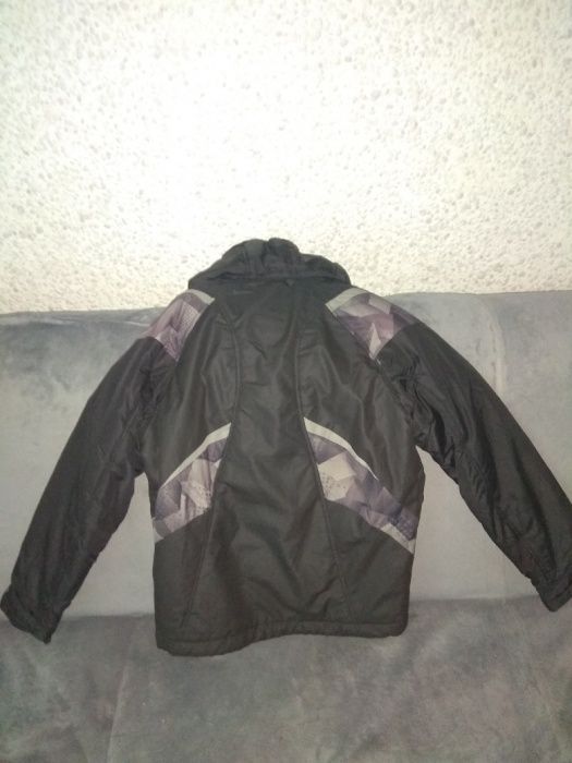 Продам куртку