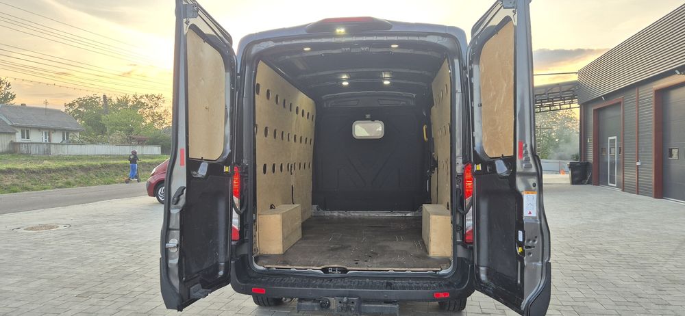 Ford Tranzit 2l Euro6