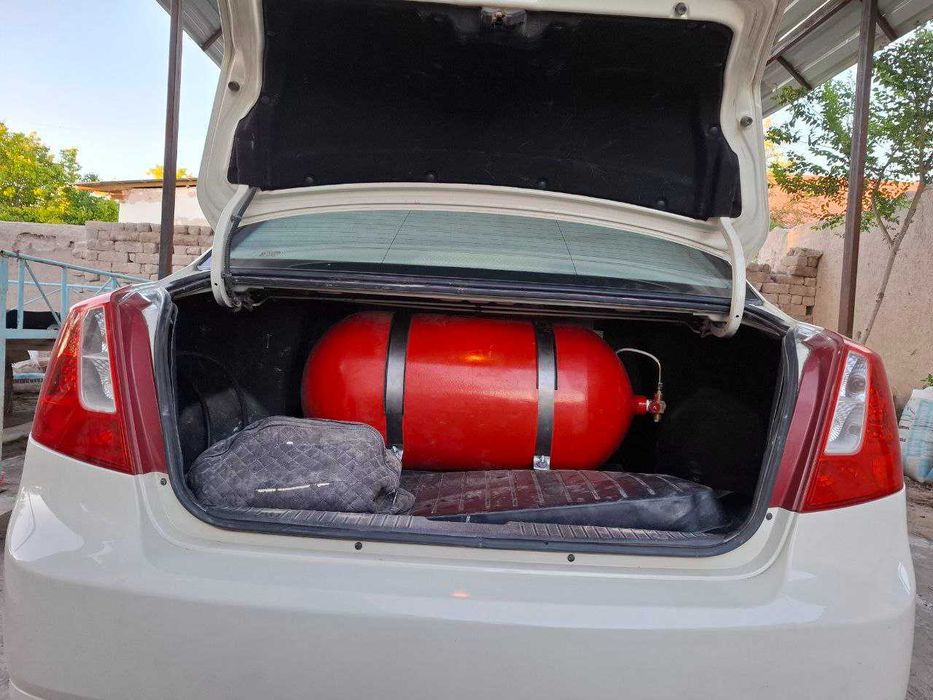 Жентра 2015г Метан. Срочно