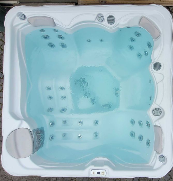 ＩＤ：121002　水槽 活魚水槽｜ゼンスイ株式会社