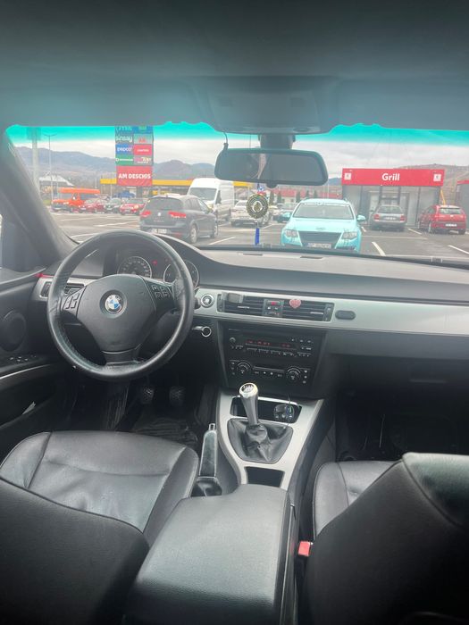 BMW e91 318d an 2007
