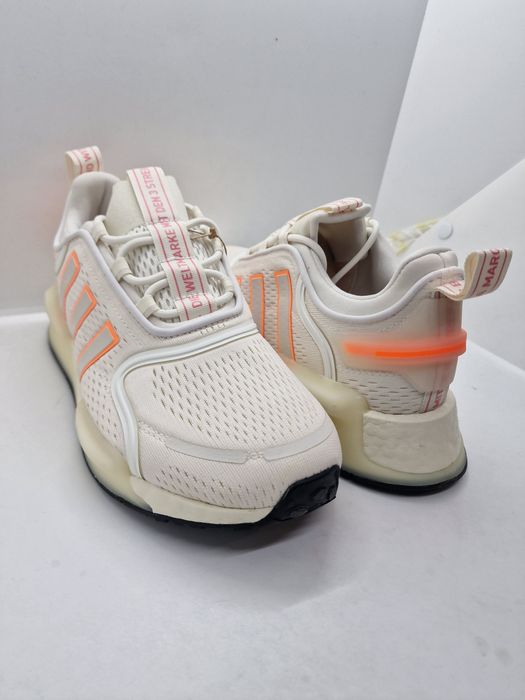 Adidas NMD V3 nr. 42