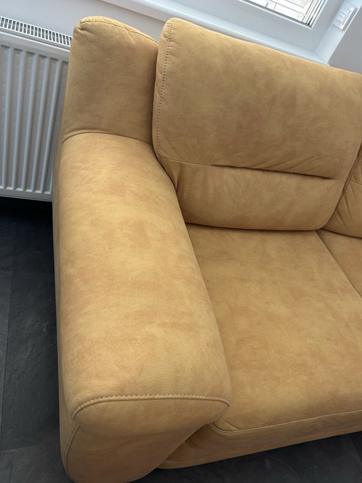 Диван с един подлакътник