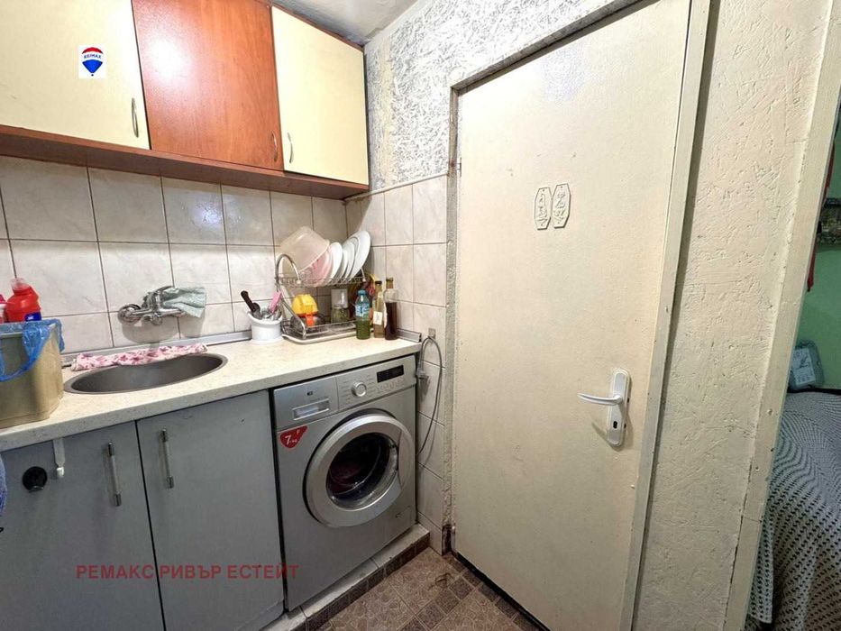 Продава се Къща в Русе, Здравец Изток - 159 кв.м за 1287 €/кв.м - Снимка #8