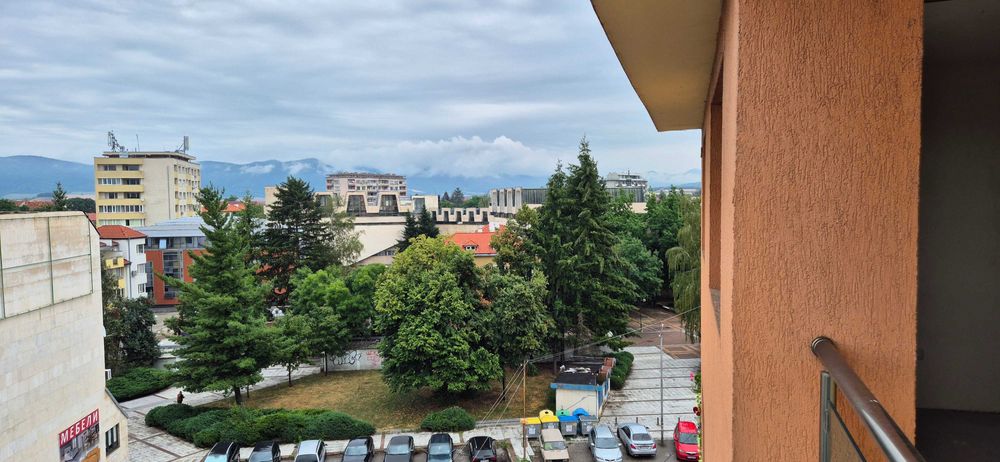 Продава се Тристаен апартамент в Ботевград - 117 кв.м за 13 €/кв.м - Снимка #5