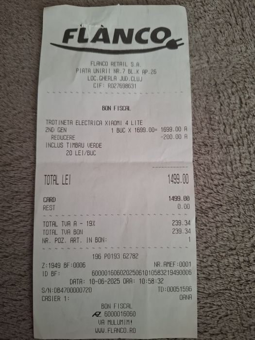 Vând trotineta electrica xiaomi 4 lite