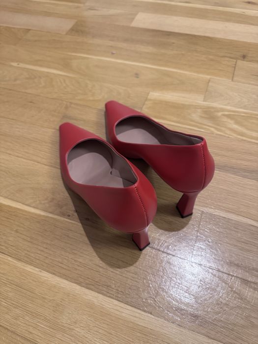 Pantofi Pollini 37
