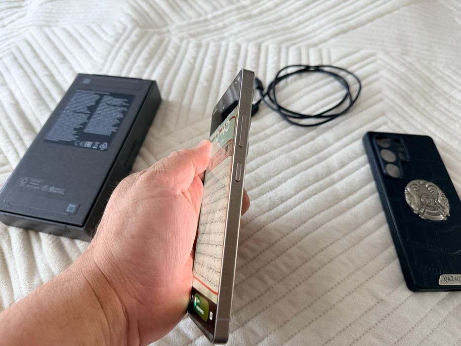 Продам Самсунг S25 Ultra 256Gb