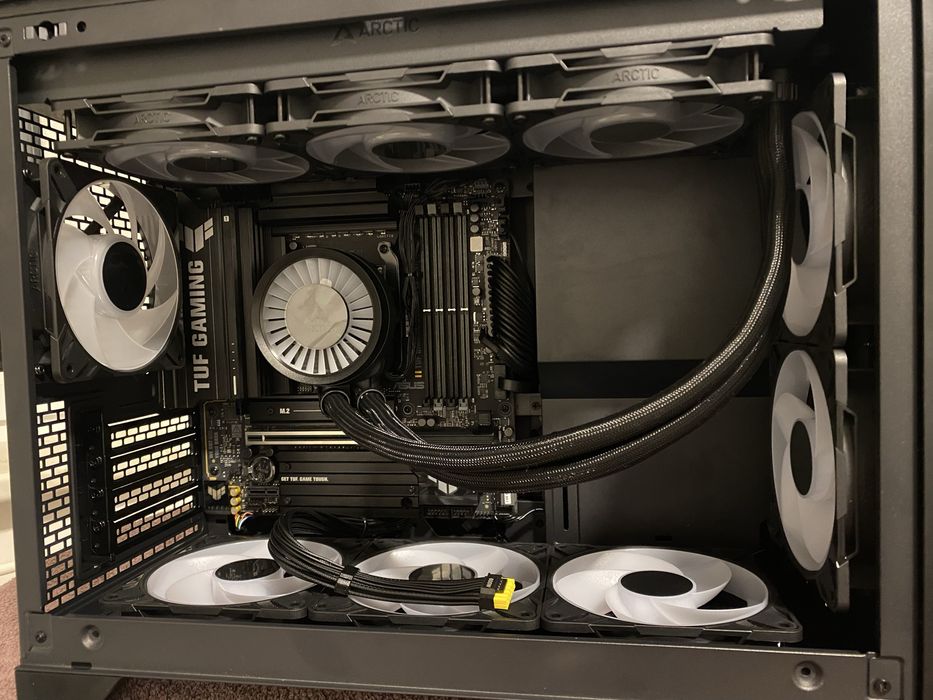 Новая база AM5 на Ryzen 7 7800x3d