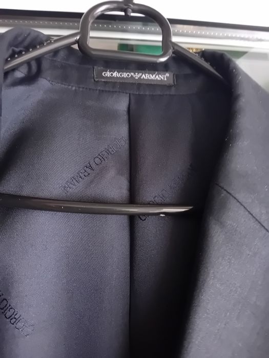 Costum Giorgio armani marimea 56