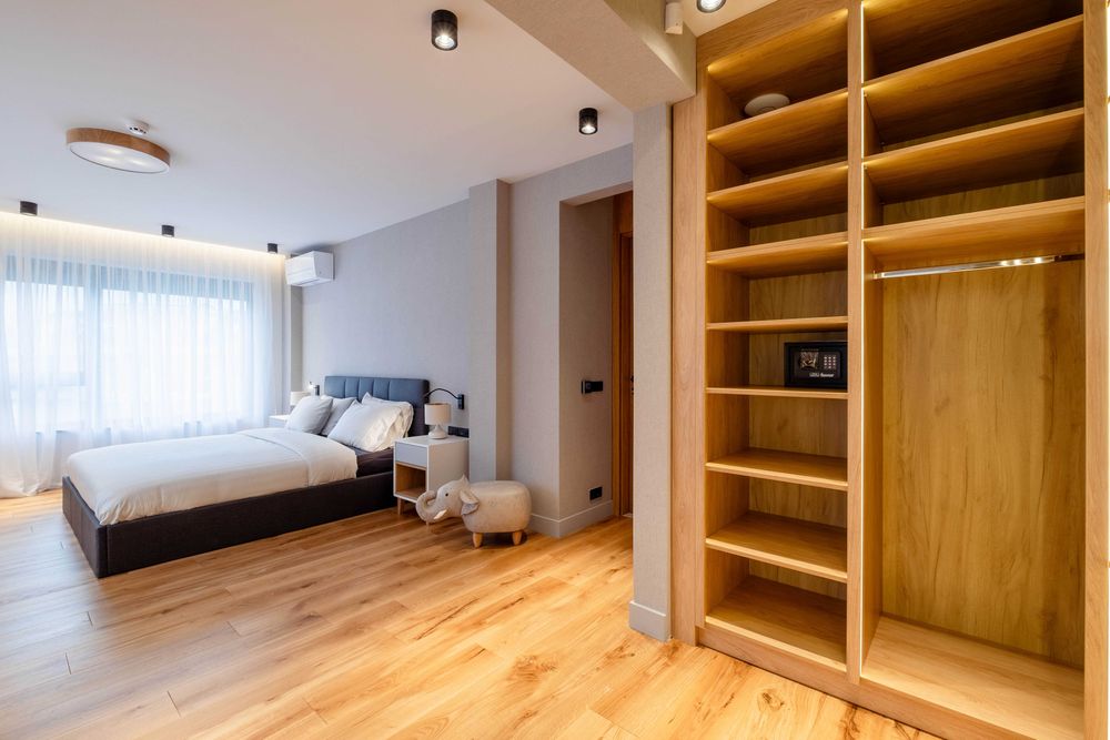 Продава се Къща в София, Център - 460 кв.м за 2453 €/кв.м - Снимка #23